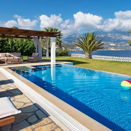 Willa Kleismata Sleeps 6 *