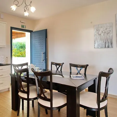 Willa Kleismata Sleeps 6